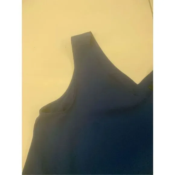 Navy Silk Tank - Picture 4 of 8
